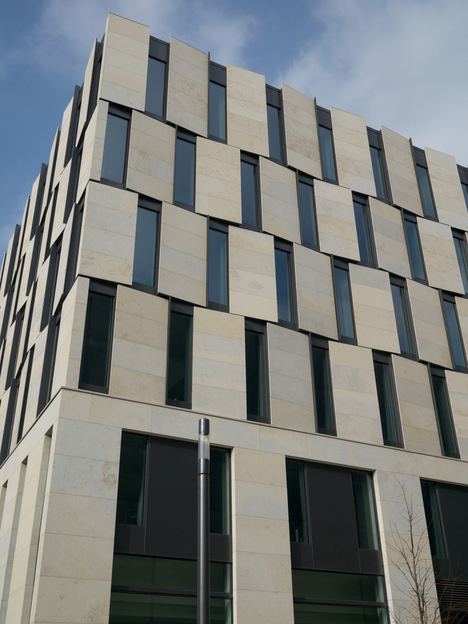 Aluminum veneer uneven causes and solutions