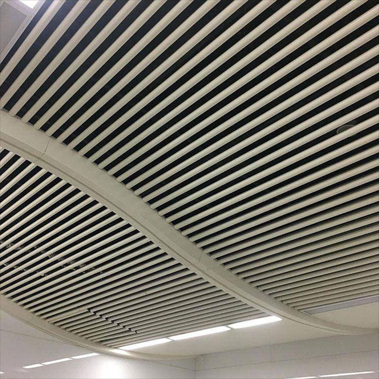 Aluminum Metal Ceilings တွေရဲ့ အားသာချက်တွေက ဘာတွေလဲ။